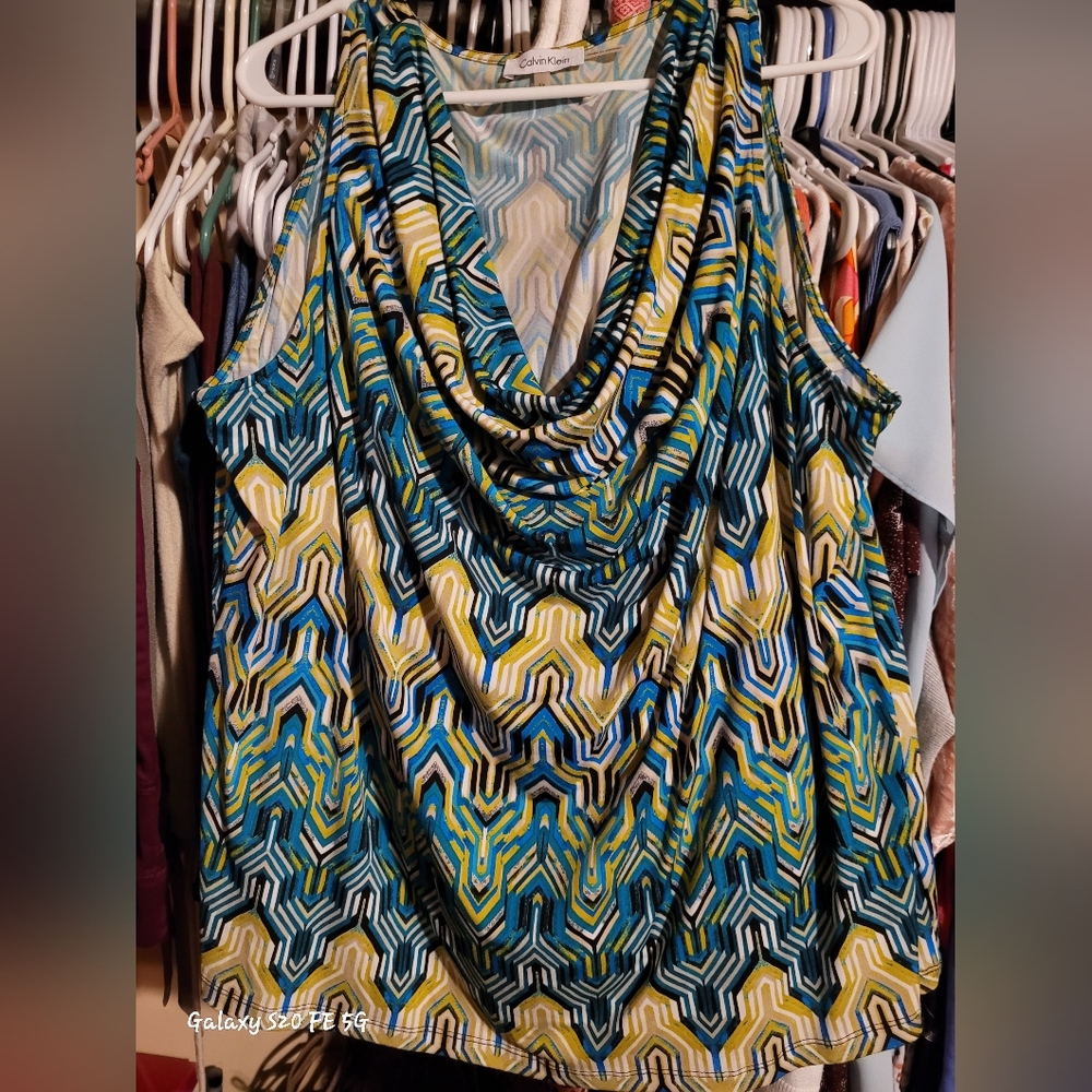 Calvin Klein plus-sized 3x blouse